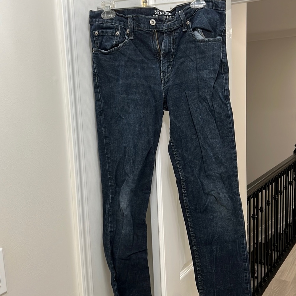 Mens signature Levi jeans size s37 slim